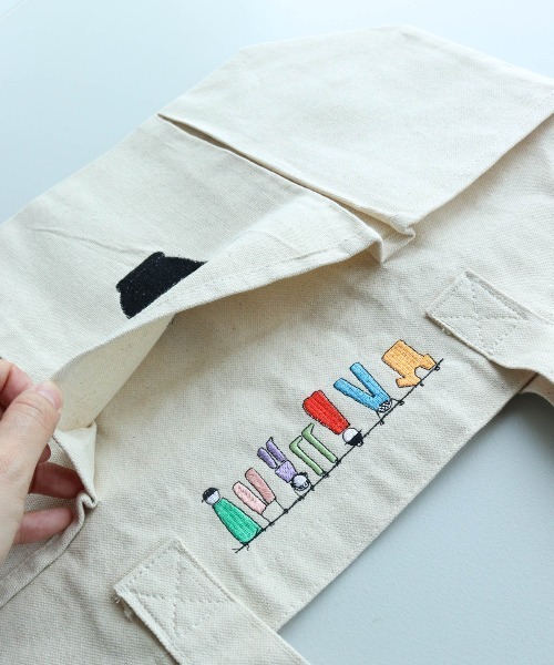 CASA PICONE(カーサピッコーネ)の「刺繍BIGトートバッグ(トートバッグ・レディース・ブルー/レッド/ブラック・FREE)」の11枚目の写真