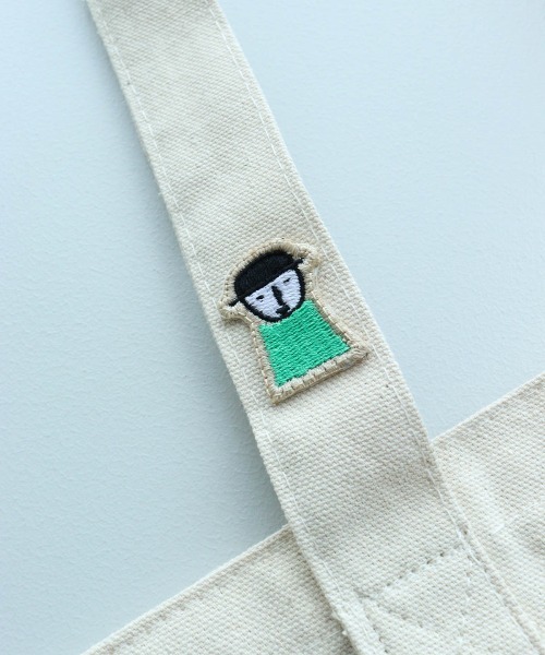CASA PICONE(カーサピッコーネ)の「刺繍BIGトートバッグ(トートバッグ・レディース・ブルー/レッド/ブラック・FREE)」の8枚目の写真