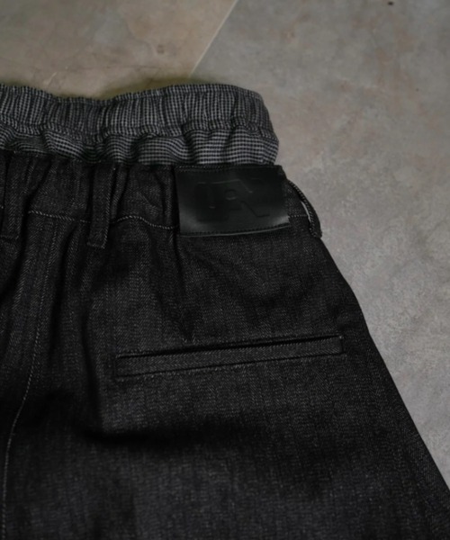 Lee fi Ne(リファイン)の「【Lee fi Ne】Herringbone Layered Baggy Jeans / 【リファイン】ヘリンボーンレイヤードバギージーンズ<着用動画あり>(デニムパンツ・メンズ・ブラック・01/02)」の9枚目の写真