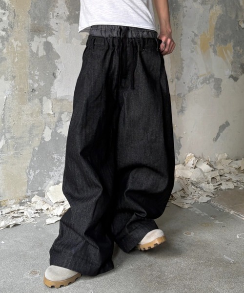 Lee fi Ne(リファイン)の「【Lee fi Ne】Herringbone Layered Baggy Jeans / 【リファイン】ヘリンボーンレイヤードバギージーンズ<着用動画あり>(デニムパンツ・メンズ・ブラック・01/02)」の2枚目の写真
