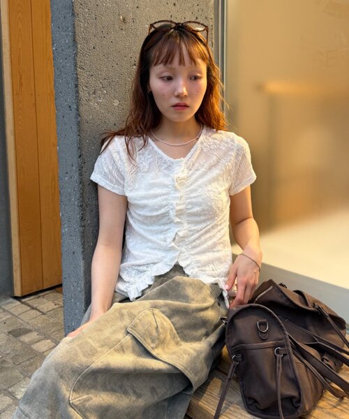w closet(ダブルクローゼット)の「なみなみジャガードレースT カーディガン 夏服(Tシャツ/カットソー・レディース・ブラック/オフホワイト/ブラウン/サックスブルー/ピンク・FREE)」の2枚目の写真