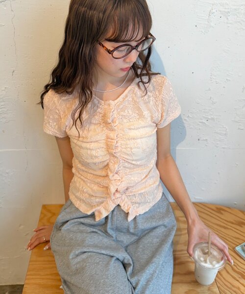 w closet(ダブルクローゼット)の「なみなみジャガードレースT カーディガン 夏服(Tシャツ/カットソー・レディース・ブラック/オフホワイト/ブラウン/サックスブルー/ピンク・FREE)」の5枚目の写真