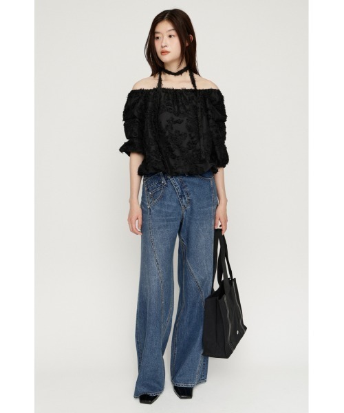 SLY(スライ)の「TUCK SLEEVE OFFSHOULDER TOPS タックスリーブオフショルダートップス 夏服 秋服(シャツ/ブラウス・レディース・アイボリー/ブラック/ブラウン・FREE)」の13枚目の写真