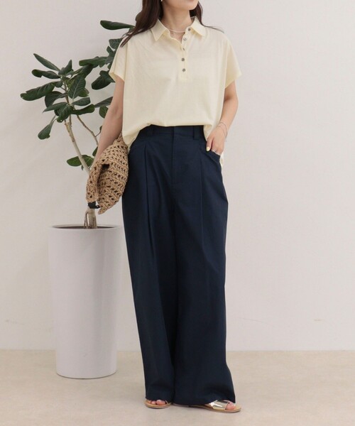 fredy emue（フレディエミュ）の「クロップドルーズポロ衿Tシャツ（Tシャツ/カットソー・レディース・ライトグリーン/アイボリー/チャコールグレー・38）」の4枚目の写真
