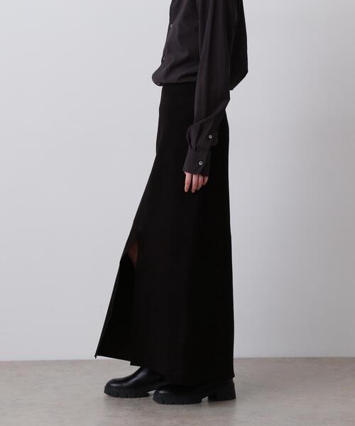 YLEVE(イレーヴ)の「YLEVE / SHEEP SUEDE LEATHER SKIRT(スカート・レディース・ブラック・2/1/0)」の3枚目の写真