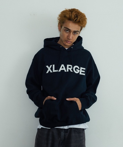 XLARGE(エクストララージ)の「RHINESTONE PULLOVER HOODED SWEATSHIRT(パーカー・メンズ・アッシュ/ブラック/カモフラージュ・S/L/M/XL)」の2枚目の写真