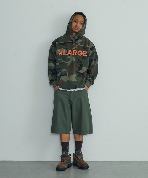 XLARGE(エクストララージ)の「RHINESTONE PULLOVER HOODED SWEATSHIRT(パーカー・メンズ・アッシュ/ブラック/カモフラージュ・S/L/M/XL)」の10枚目の写真