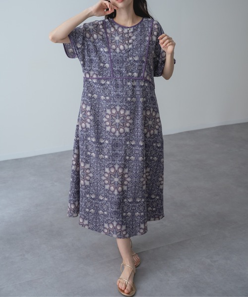 refinedworks(リファインドワークス)の「【refinedworks】一枚でサマになる ダマスク柄 パイピング ワンピース(ワンピース・レディース・ブラック/パープル・FREE)」の16枚目の写真