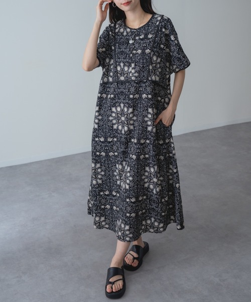refinedworks(リファインドワークス)の「【refinedworks】一枚でサマになる ダマスク柄 パイピング ワンピース(ワンピース・レディース・ブラック/パープル・FREE)」の19枚目の写真