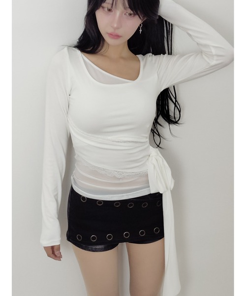 FOLLOWIN(フォロウィン)の「アシンメトリーレイヤードレーストップス(Tシャツ/カットソー・レディース・ホワイト・FREE)」の12枚目の写真
