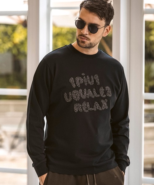 1PIU1UGUALE3 RELAX (ウノピゥウノウグァーレトレ リラックス)の「1PIU1UGUALE3 RELAX(ウノピゥウノウグァーレトレ リラックス)グリッター刺繍ロングTシャツ(Tシャツ/カットソー・メンズ・ブラック/ホワイト・XXL/XL/L/M/S)」の2枚目の写真