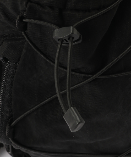 C.P. COMPANY(シーピーカンパニー)の「C.P.Company / シーピーカンパニー ACC BACK PACK IN NYLON B(ショルダーバッグ・メンズ・ブラック・FREE)」の12枚目の写真
