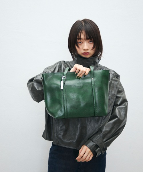 TONER（トナー）の「2WAYヴィンテージライクショルダーバッグ（ショルダーバッグ・レディース・グレー/ネイビー/ブラック/ブラウン/サックスブルー/レッド/ピンク/グリーン・FREE）」の9枚目の写真