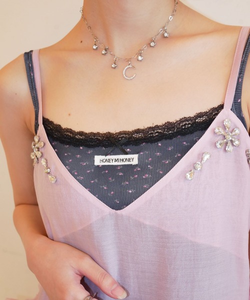 HONEY MI HONEY（ハニーミーハニー）の「HONEY logo cup-in floral camisole（キャミソール・レディース・ブラック/ベージュ・FREE）」の6枚目の写真