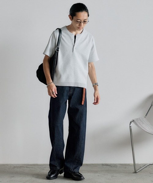 WYM LIDNM(ウィム バイ リドム)の「VINTAGE WASHED CURVED DENIM -SLIM FIT-(デニムパンツ・メンズ・ブルー系/インディゴブルー/ブラック系/グレー・XS/L/S/M)」の18枚目の写真