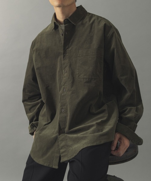 ITEMS URBANRESEARCH(アイテムズ アーバンリサーチ)の「ストレッチコーデュロイ レギュラーカラーシャツ(シャツ/ブラウス・メンズ・オリーブ/チャコールグレー/ダークブラウン/ブラック・MEDIUM/LARGE)」の4枚目の写真