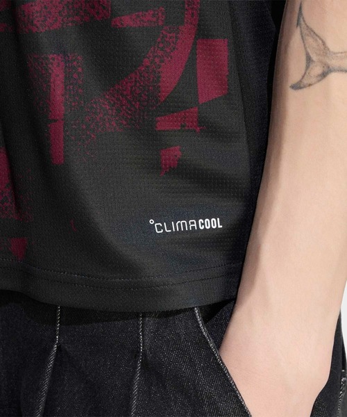 adidas(アディダス)の「リバプールFC 25/26 サード レプリカ ユニフォーム / アディダス adidas(Tシャツ/カットソー・メンズ・ブラック・XX-LARGE/X-LARGE/SMALL/MEDIUM/LARGE/XXX-LARGE)」の3枚目の写真