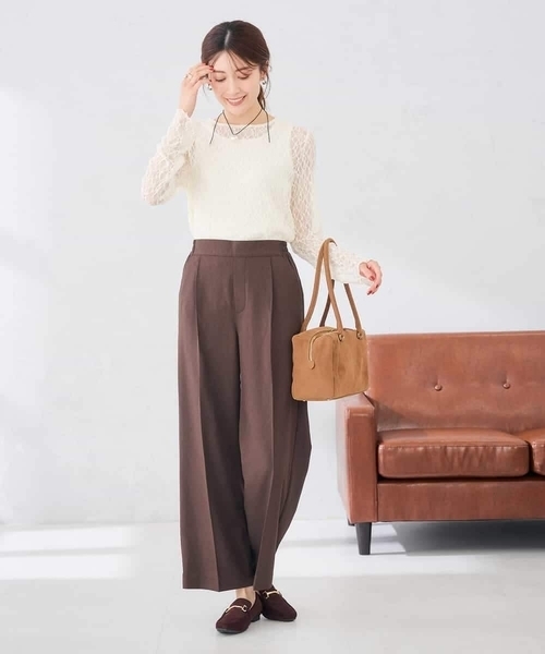 a.v.v(アーヴェヴェ)の「ストレッチ レース トップス(Tシャツ/カットソー・レディース・アイボリー/ブラック・38/40)」の9枚目の写真