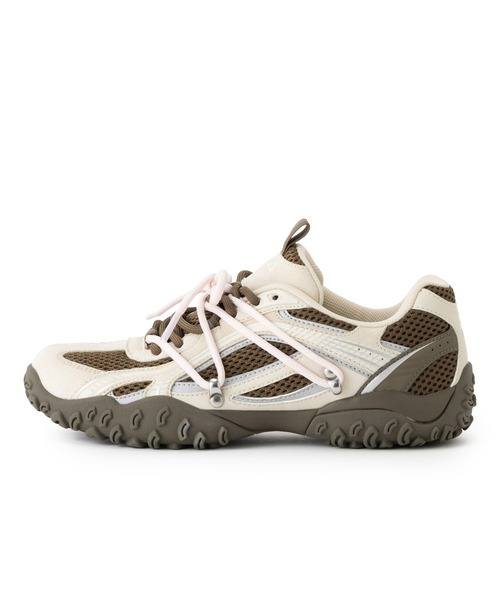 FILA(フィラ)の「FILA/フィラ ECHAPPE MS LC エシャッペ エムエス エルシー FU0104279001/FU0104279031/FU0104279032(スニーカー・レディース・ブラック/ストーン/ライトグレー・23.0cm/24.0cm/24.5cm/25.0cm/23.5cm)」の2枚目の写真