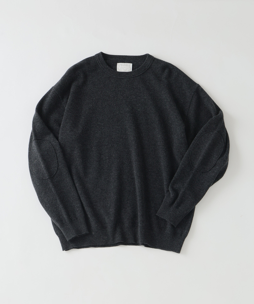 EDIFICE(エディフィス)の「《EDIFICE by PIPPIOLINO》エルボー パッチ クルーネック ニット(ニット/セーター・メンズ・チャコールグレー/ブラウン/ブルー/アイボリー・MEDIUM/LARGE)」の20枚目の写真