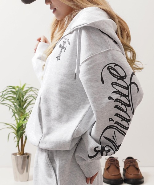1111clothing(ワンフォークロージング)の「【セットアップ対応】捲縮裏毛 レタリング ZIPパーカー / Crimp French Terry Lettering Zip-Up Hoodie(パーカー・メンズ・ブラック/アッシュ・M/L)」の18枚目の写真