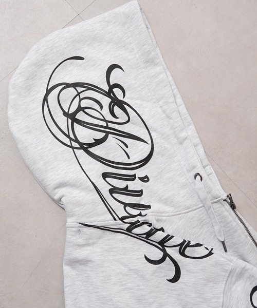 1111clothing(ワンフォークロージング)の「【セットアップ対応】捲縮裏毛 レタリング ZIPパーカー / Crimp French Terry Lettering Zip-Up Hoodie(パーカー・メンズ・ブラック/アッシュ・M/L)」の4枚目の写真