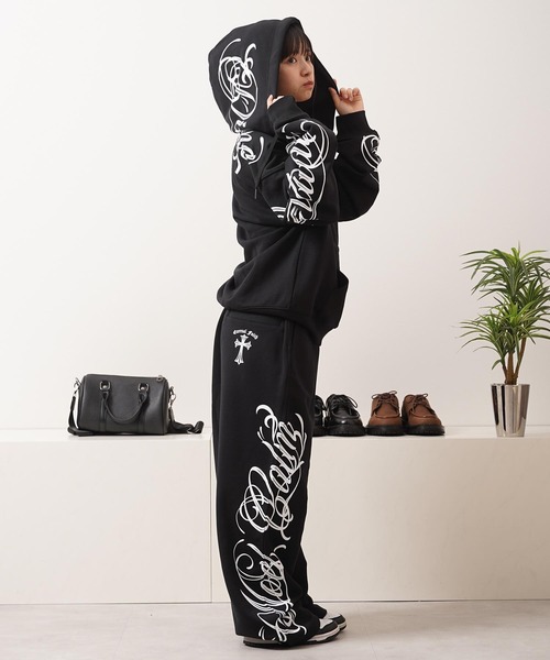 1111clothing(ワンフォークロージング)の「【セットアップ対応】捲縮裏毛 レタリング ZIPパーカー / Crimp French Terry Lettering Zip-Up Hoodie(パーカー・メンズ・ブラック/アッシュ・M/L)」の13枚目の写真