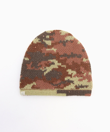 PULP/417EDIFICE（パルプフォーワンセブンエディフィス）の「FAF (FAKE AS FLOWERS) / フェイク アズ フラワーズ CAMO SINGLE BEANIE（ニットキャップ/ビーニー）」