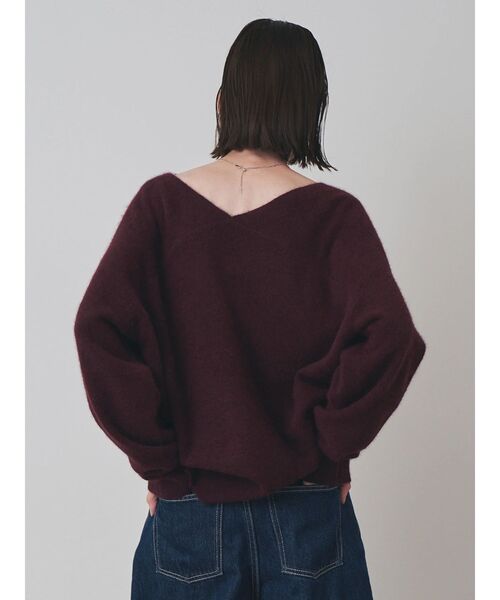 ELENDEEK(エレンディーク)の「FOX WOOL V NECK KT(ニット/セーター・レディース・アイボリー/モカ/ボルドー・FREE)」の9枚目の写真