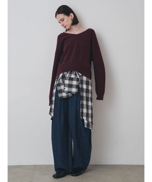 ELENDEEK(エレンディーク)の「FOX WOOL V NECK KT(ニット/セーター・レディース・アイボリー/モカ/ボルドー・FREE)」の12枚目の写真