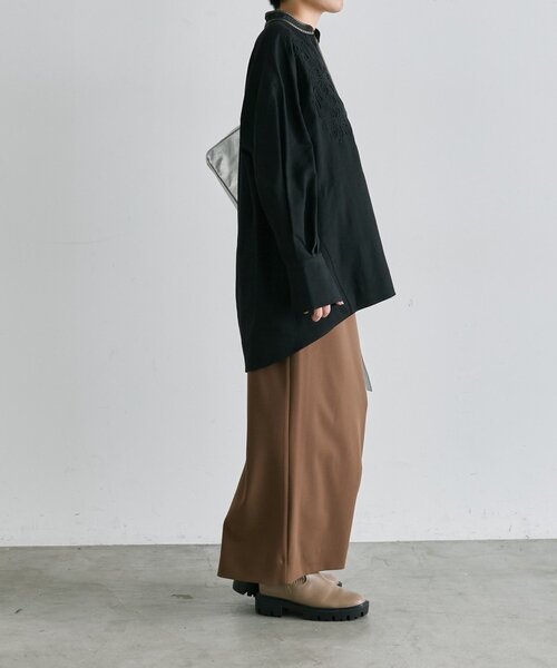 ear PAPILLONNER(イアパピヨネ)の「エンブロイダリートップス【SUM1 STYLE】(シャツ/ブラウス・レディース・ブラウン/ホワイト系その他/ブラック・FREE)」の14枚目の写真