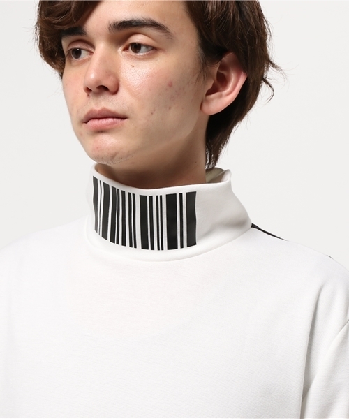 DANKE SCHON（ダンケシェーン）の「DankeSchon/ダンケシェーン/Print Mockneck （Tシャツ/カットソー・メンズ・ホワイト/ブラック・FREE）」の5枚目の写真