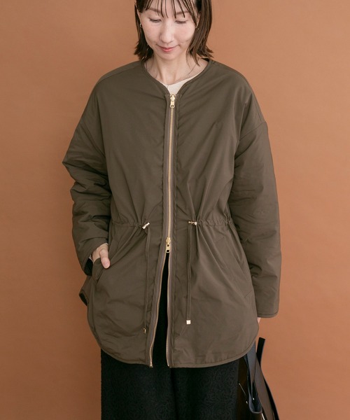 ITEMS URBANRESEARCH(アイテムズ アーバンリサーチ)の「2WAYリバーシブル中綿ブルゾン(ブルゾン・レディース・カーキ/ブラック・FREE)」の6枚目の写真