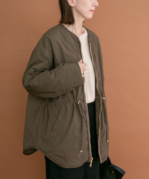 ITEMS URBANRESEARCH(アイテムズ アーバンリサーチ)の「2WAYリバーシブル中綿ブルゾン(ブルゾン・レディース・カーキ/ブラック・FREE)」の7枚目の写真
