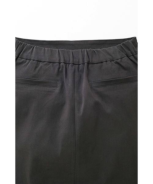 IEDIT（イディット）の「ＩＥＤＩＴレーベルコレクション　高機能素材ソロテックス（Ｒ）で着心地抜群な　ミディ丈ペンシルスカート　　　（スカート・レディース・ホワイト/ブラック・MEDIUM/XX-LARGE/LARGE/SMALL/X-LARGE）」の7枚目の写真