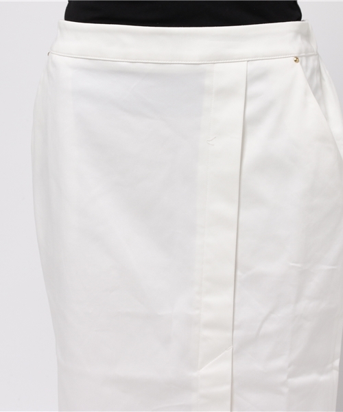 IEDIT（イディット）の「ＩＥＤＩＴレーベルコレクション　高機能素材ソロテックス（Ｒ）で着心地抜群な　ミディ丈ペンシルスカート　　　（スカート・レディース・ホワイト/ブラック・MEDIUM/XX-LARGE/LARGE/SMALL/X-LARGE）」の21枚目の写真