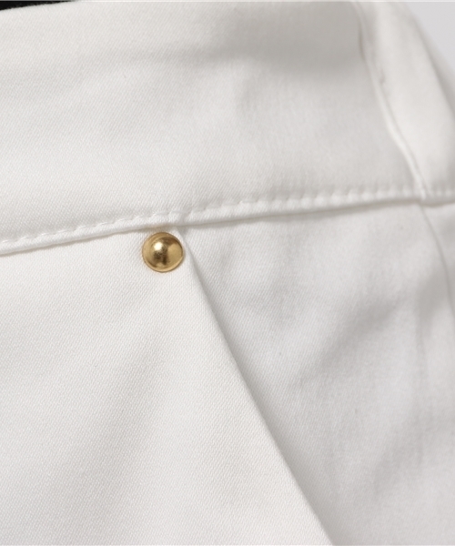 IEDIT（イディット）の「ＩＥＤＩＴレーベルコレクション　高機能素材ソロテックス（Ｒ）で着心地抜群な　ミディ丈ペンシルスカート　　　（スカート・レディース・ホワイト/ブラック・MEDIUM/XX-LARGE/LARGE/SMALL/X-LARGE）」の14枚目の写真