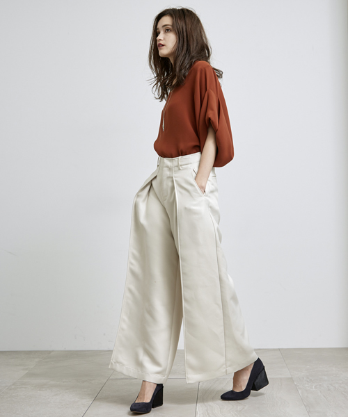 UNITED TOKYO（ユナイテッドトウキョウ）の「デザインスリーブトップ（シャツ/ブラウス・レディース・ブラック/カーキ/ホワイト/ベージュ/ネイビー/オフホワイト/ブラウン・FREE）」の21枚目の写真