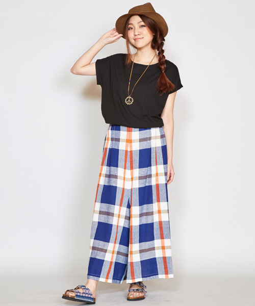 チャイハネ（チャイハネ）の「【チャイハネ】南インド綿 チェック織りガウチョパンツ / スカンツ スカーチョ（その他パンツ・レディース・ホワイト/マルチ/ネイビー・FREE）」の11枚目の写真