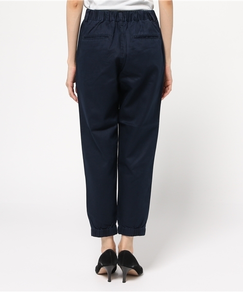 LBC（エルビーシー）の「コットンリネンテーパードクロプトパンツ        （その他パンツ・レディース・オリーブ/ネイビー/ベージュ・LARGE/MEDIUM）」の6枚目の写真