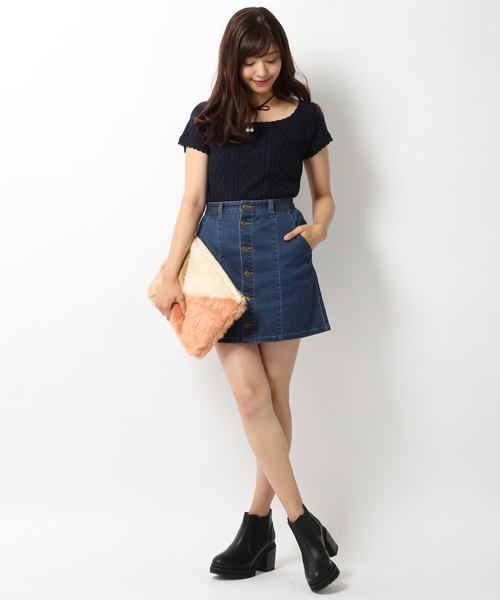 Heather(ヘザー)の「Fボタンダイケイスカート 726909(スカート・レディース・ブルー/ネイビー/キャメル・FREE)」の4枚目の写真