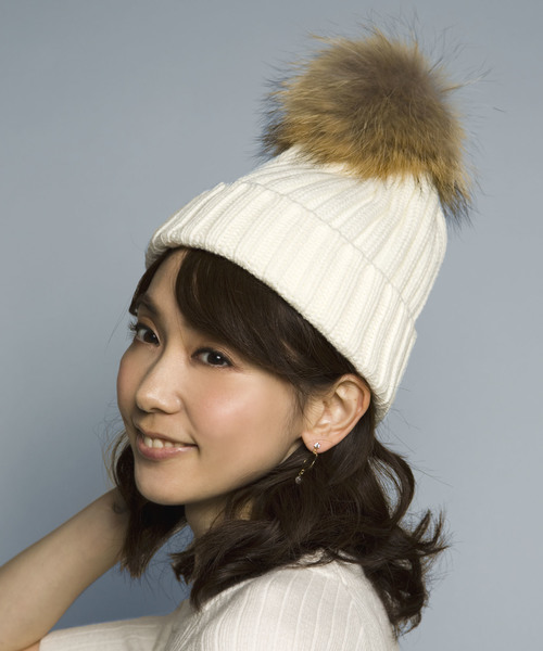 PLAIN CLOTHING（プレーンクロージング）の「リアルファーポンポンニットキャップ【PLAIN CLOTHING】（ニットキャップ/ビーニー・レディース・ベージュ/ネイビー/ホワイト/ボルドー/グレー/ブラック/アイボリー・FREE）」の12枚目の写真