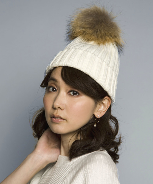 PLAIN CLOTHING（プレーンクロージング）の「リアルファーポンポンニットキャップ【PLAIN CLOTHING】（ニットキャップ/ビーニー・レディース・ベージュ/ネイビー/ホワイト/ボルドー/グレー/ブラック/アイボリー・FREE）」の18枚目の写真