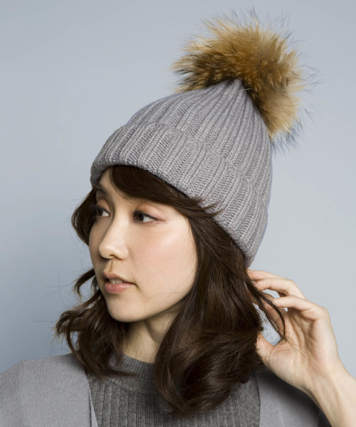PLAIN CLOTHING（プレーンクロージング）の「リアルファーポンポンニットキャップ【PLAIN CLOTHING】（ニットキャップ/ビーニー・レディース・ベージュ/ネイビー/ホワイト/ボルドー/グレー/ブラック/アイボリー・FREE）」の21枚目の写真