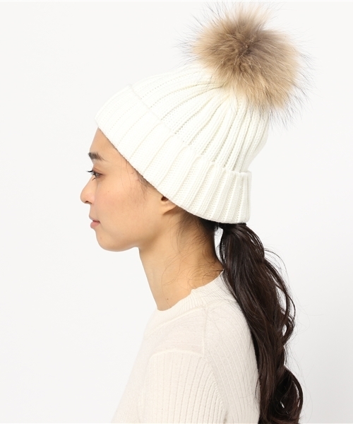 PLAIN CLOTHING（プレーンクロージング）の「リアルファーポンポンニットキャップ【PLAIN CLOTHING】（ニットキャップ/ビーニー・レディース・ベージュ/ネイビー/ホワイト/ボルドー/グレー/ブラック/アイボリー・FREE）」の8枚目の写真