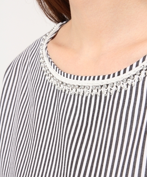 GLOBAL WORK（グローバルワーク）の「ビジューTブラウス半袖/742152（シャツ/ブラウス・レディース・その他3/ネイビー/ホワイト・LARGE/MEDIUM）」の13枚目の写真