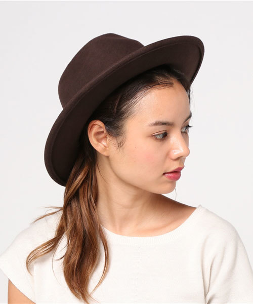 MOUSSY(マウジー)の「PINCHED HAT(キャップ・レディース・ブラウン/ブラック/ライトベージュ・FREE)」の1枚目の写真