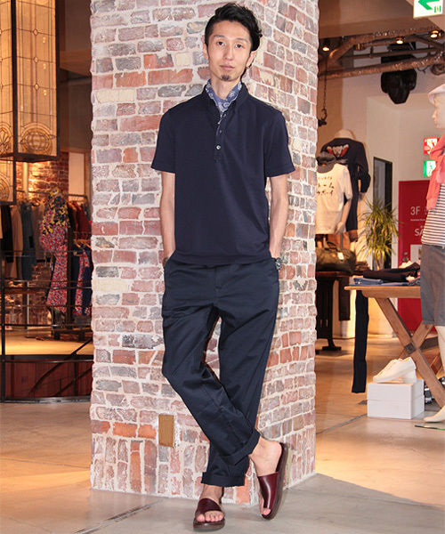 BEAMS（ビームス）の「○O.C/MAX NO-P/（チノパンツ・メンズ・ベージュ/ネイビー・SMALL/MEDIUM/LARGE/X-LARGE）」の4枚目の写真