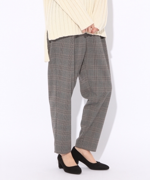 niko and...（ニコアンド）の「TRPUチェックテーパーパンツ（その他パンツ・レディース・グレー/アイボリー/チャコール・3/4）」の2枚目の写真