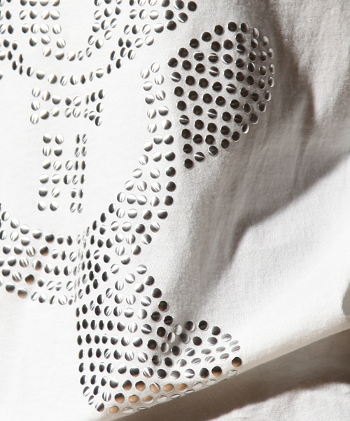 HYSTERIC GLAMOUR（ヒステリックグラマー）の「HYSTERIC BEAR ホットフィットスタッズ付ビッグT-SH（Tシャツ/カットソー・レディース・ホワイト/ブラック・FREE）」の8枚目の写真